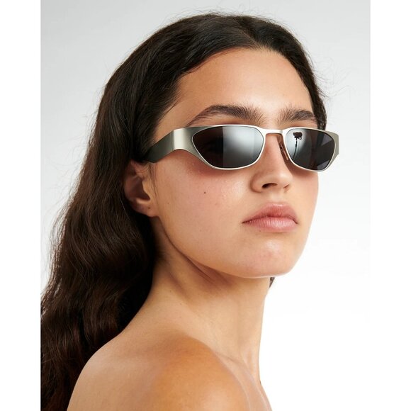 A Better Feeling Echino Steel Sunglasses in Silver Black - Picture 2 of 5